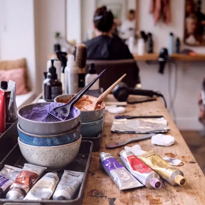 Zinnien Blatt — Professionelle Haarpflege